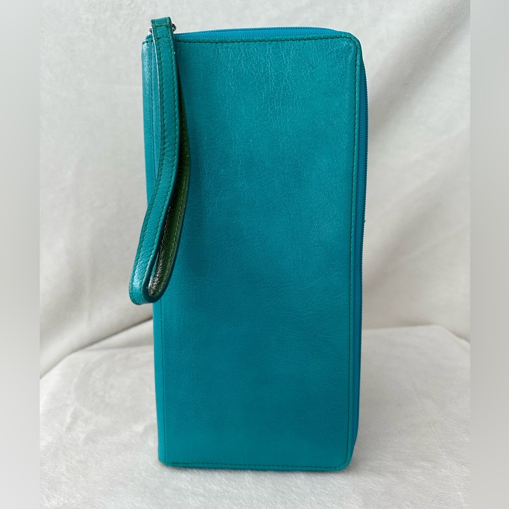 TUSK SLIM TRAVEL PORTFOLIO wallet wristlet leather